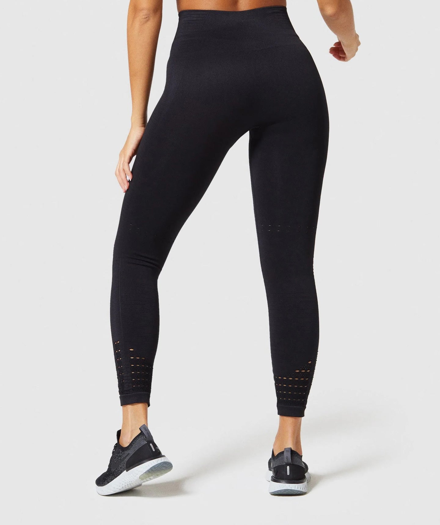 Eclipse Leggings Mid Waist Seamless in Coal Black