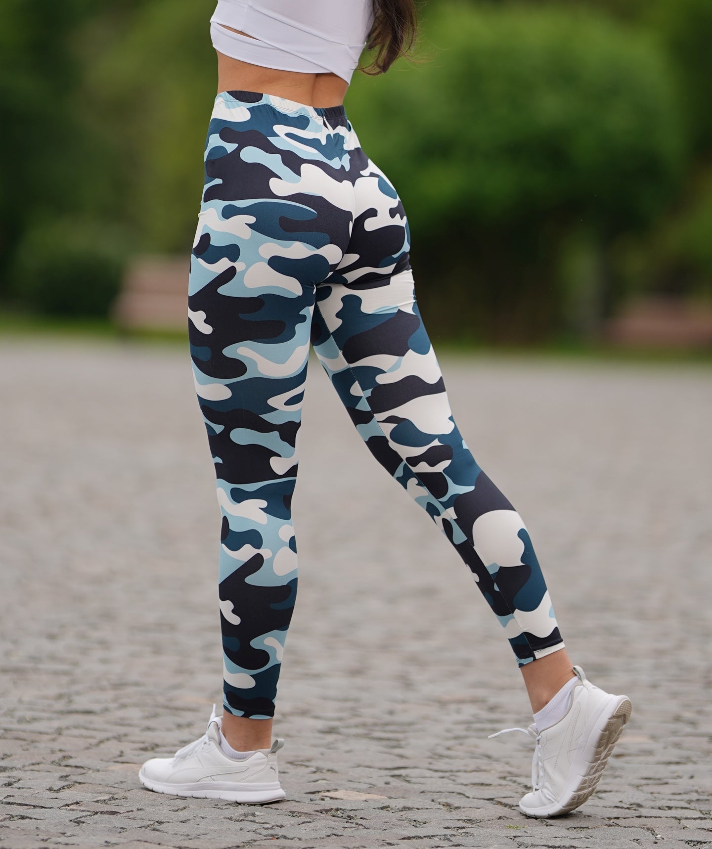 Leggings in Blue Print Camouflage Camo Navy –