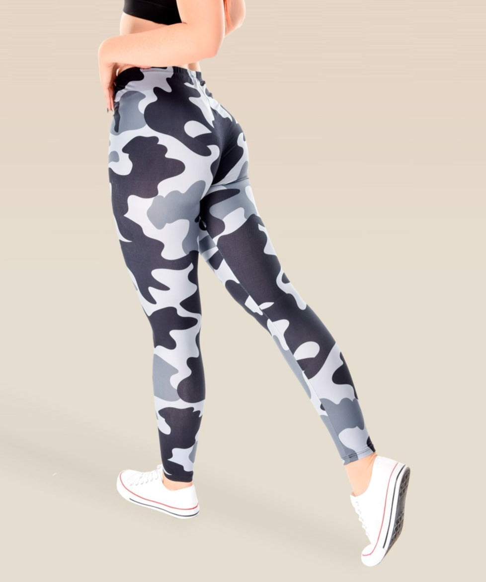 Camo Set with Crop Top and Urban Grey Camouflage Leggings